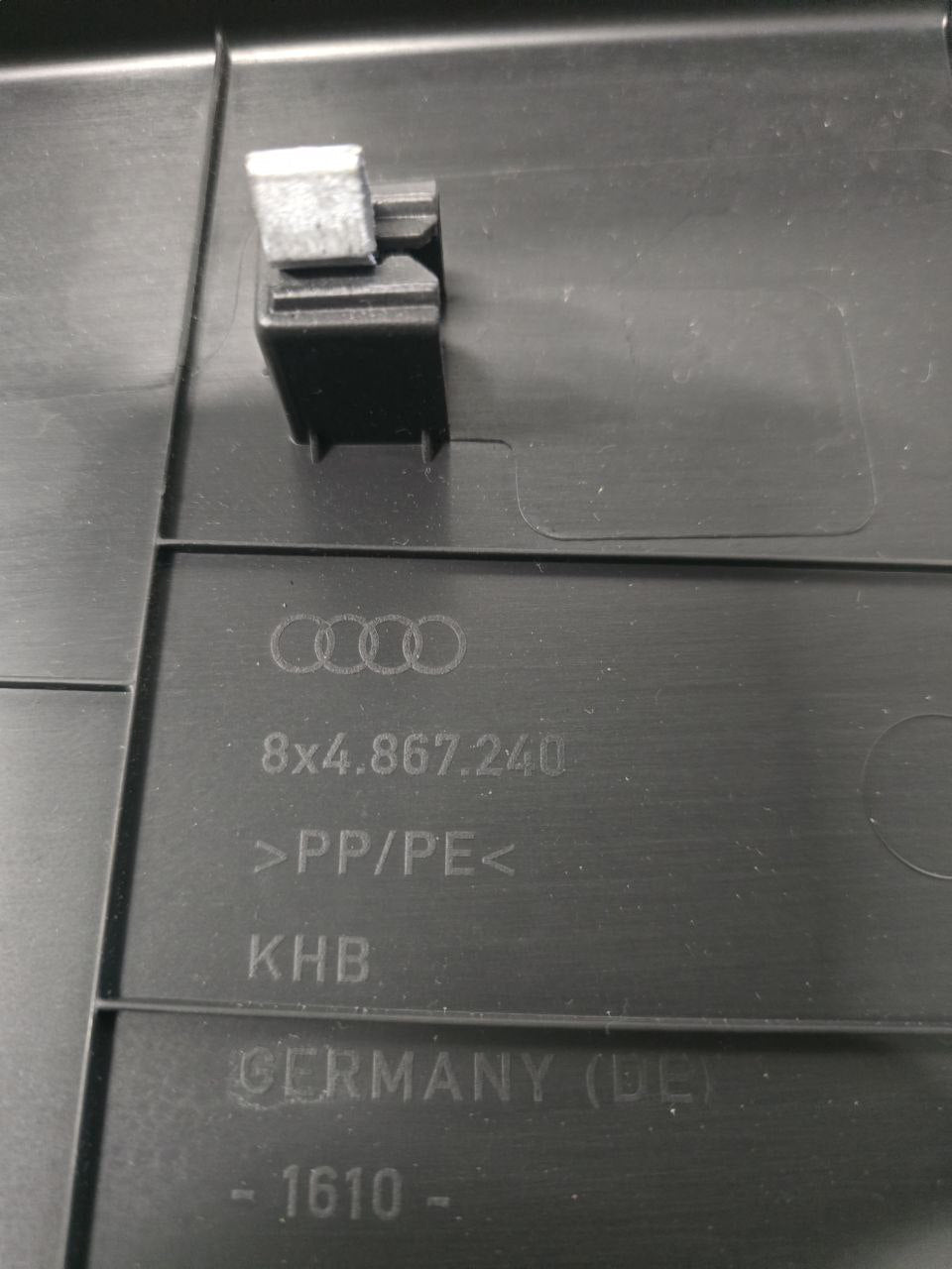 Internal Molding Right Column Audi A1 8X (2010 - 2014) Code: 8X4867240 - F&P CRASH SRLS - Used Parts