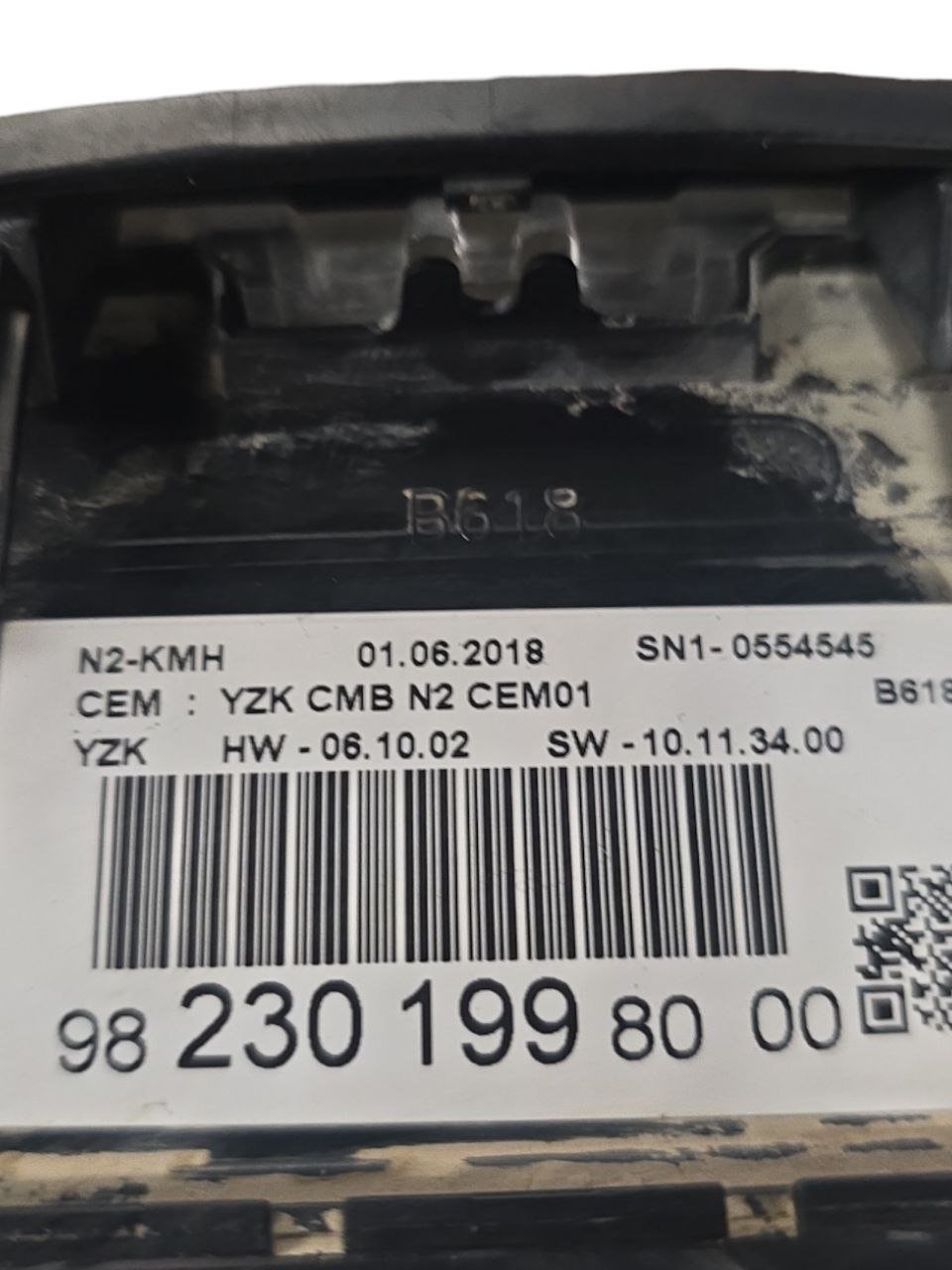 MODANATURA INTERNA TACHIMETRO CITROEN C3 (2016>) Cod : 982301998000 - F&P CRASH SRLS - Ricambi Usati