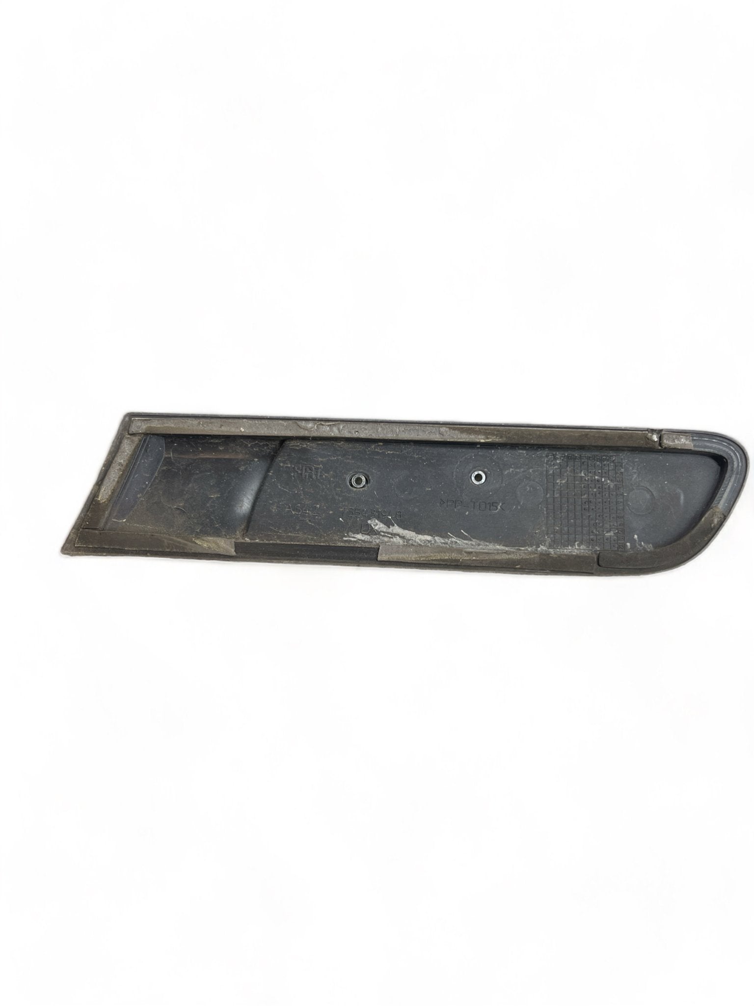 Modanatura Paracolpi Destro Con Logo Fiat 500 ( 2010 ) cod : 735431948 - F&P CRASH SRLS - Ricambi Usati