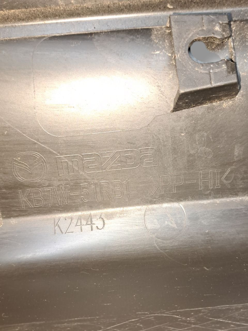 Modanatura porta anteriore sinistra Mazda CX-5 (2018) COD:KB7W-51RB1 - F&P CRASH SRLS - Ricambi Usati