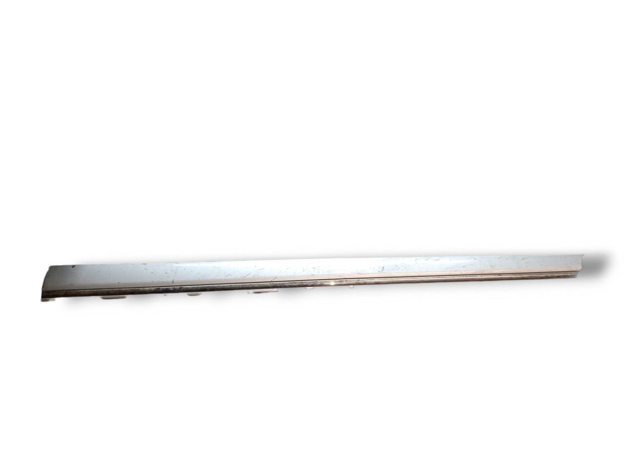Modanatura porta anteriore sinistra Mercedes - Benz Classe C ( W203 - 2005 ) COD:A2036904962 - F&P CRASH SRLS - Ricambi Usati