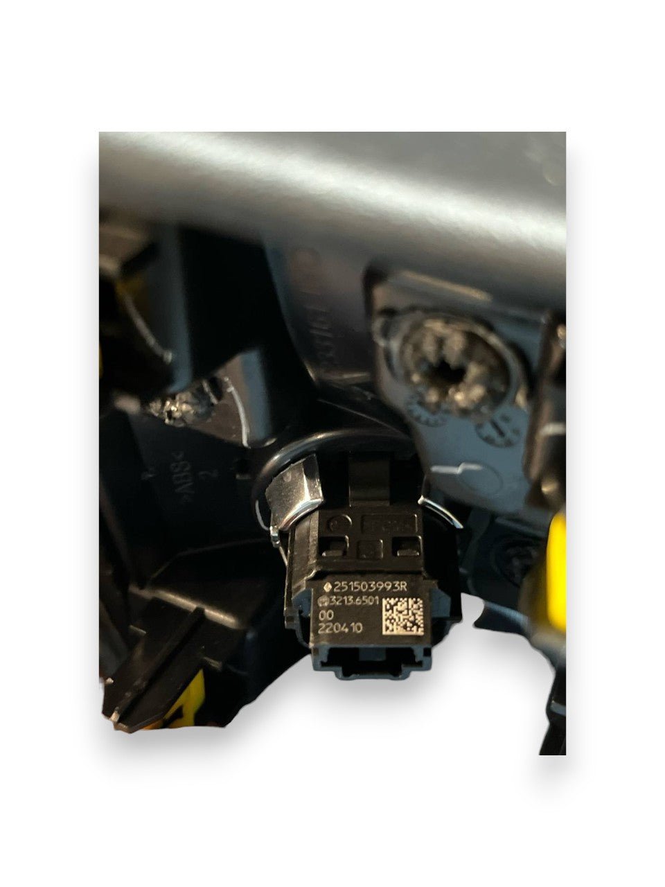 Modanatura + Pulsante Start & Stop Renault Clio V (2019 - >) cod.251503993R - F&P CRASH SRLS - Ricambi Usati