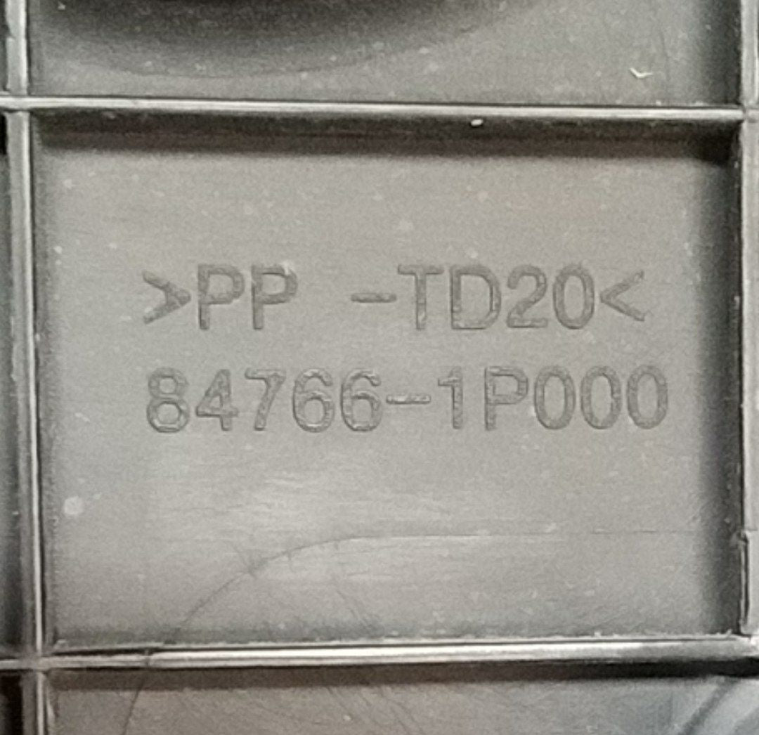 Molding / Interior Dashboard Cover Right Side DX Hyundai ix20 (2017) Code: 84766-1p000 - F&P CRASH SRLS - Used Parts