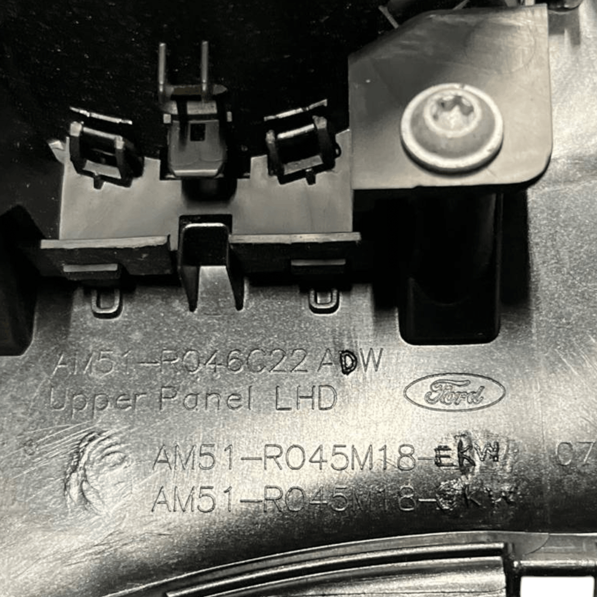 Modanatura tunnel centrale Ford Kuga II (2012 - 2019) cod.AM51 - R045M18 - F&P CRASH SRLS - Ricambi Usati