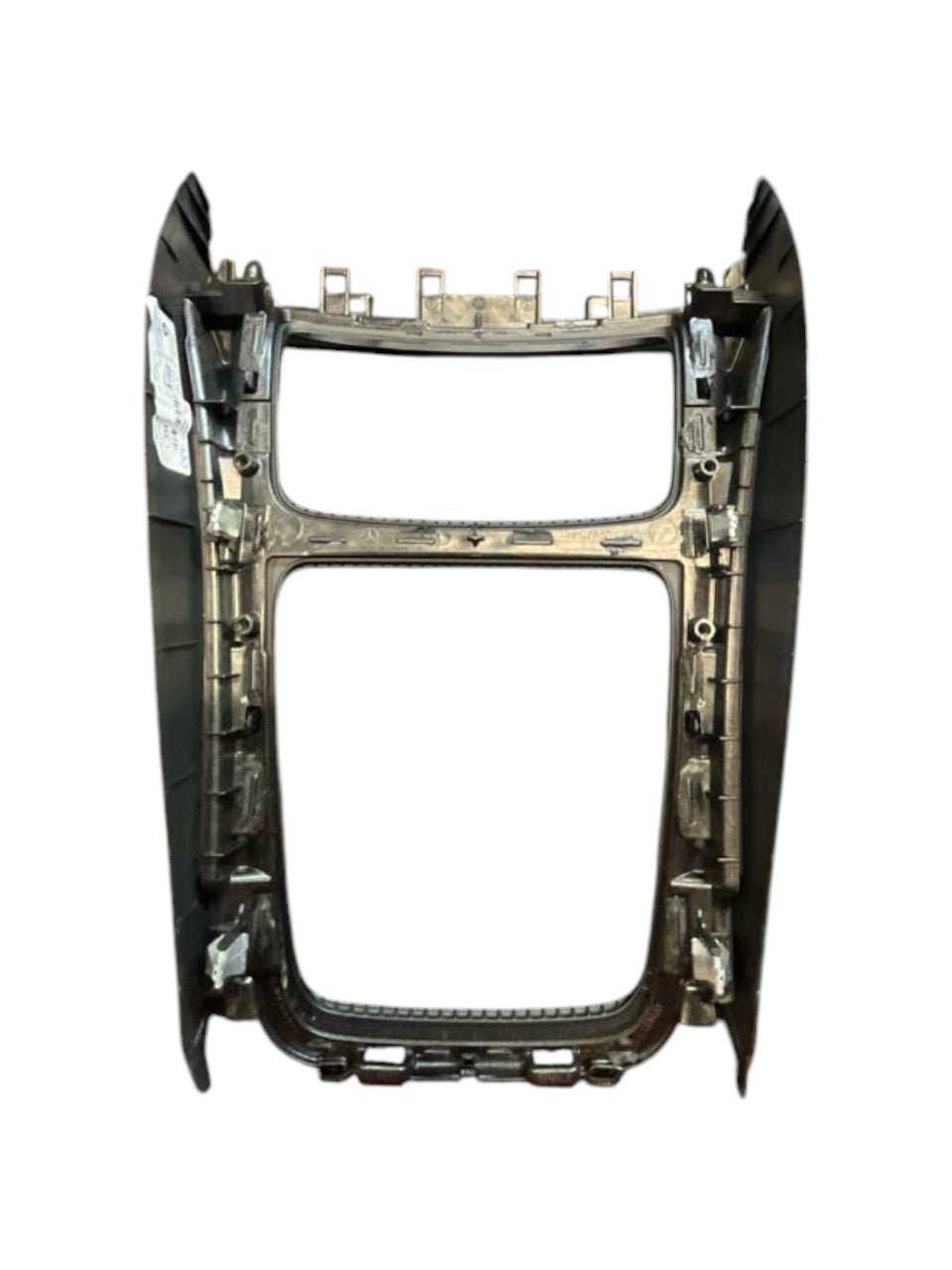 Modanatura tunnel centrale Mercedes - Benz CLA W / X117 cod.A1766809700 (2015 - 2019) - F&P CRASH SRLS - Ricambi Usati