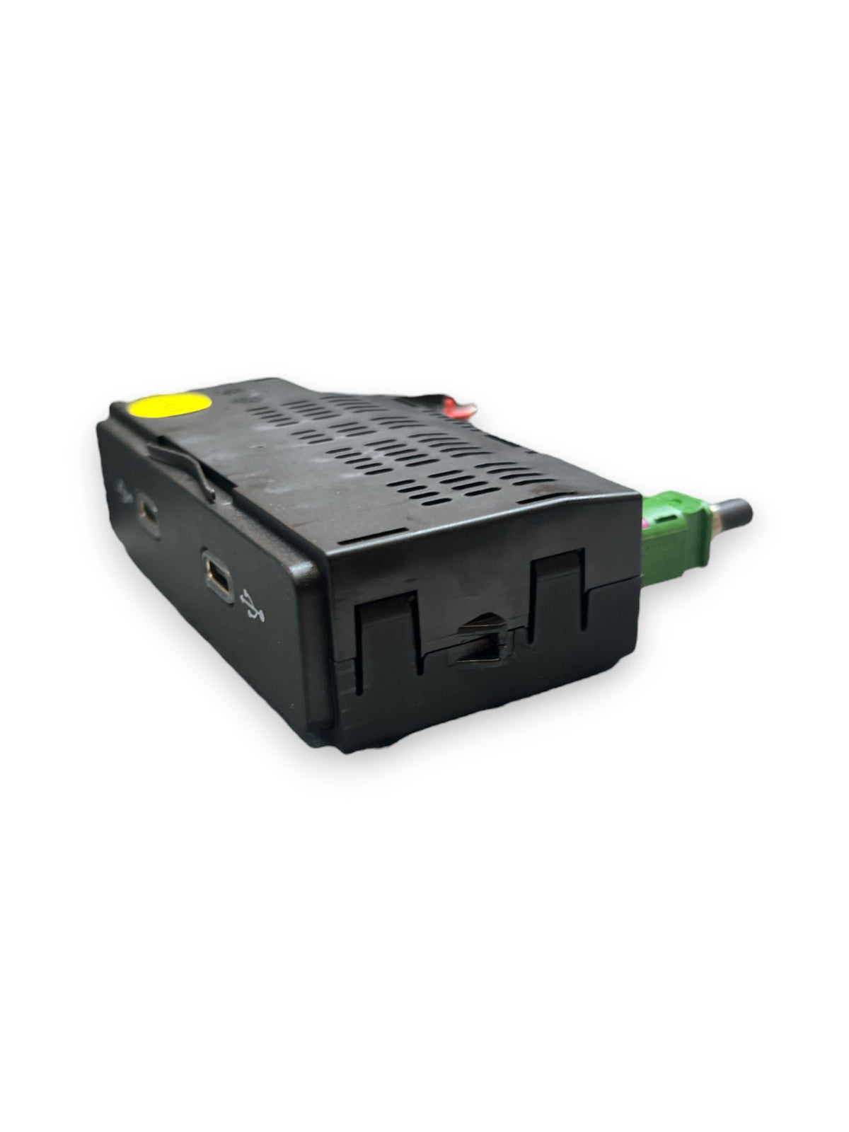 Double USB Type C Socket Module Seat Ibiza (2020) code: 575035736A - F&P CRASH SRLS - Used Spare Parts