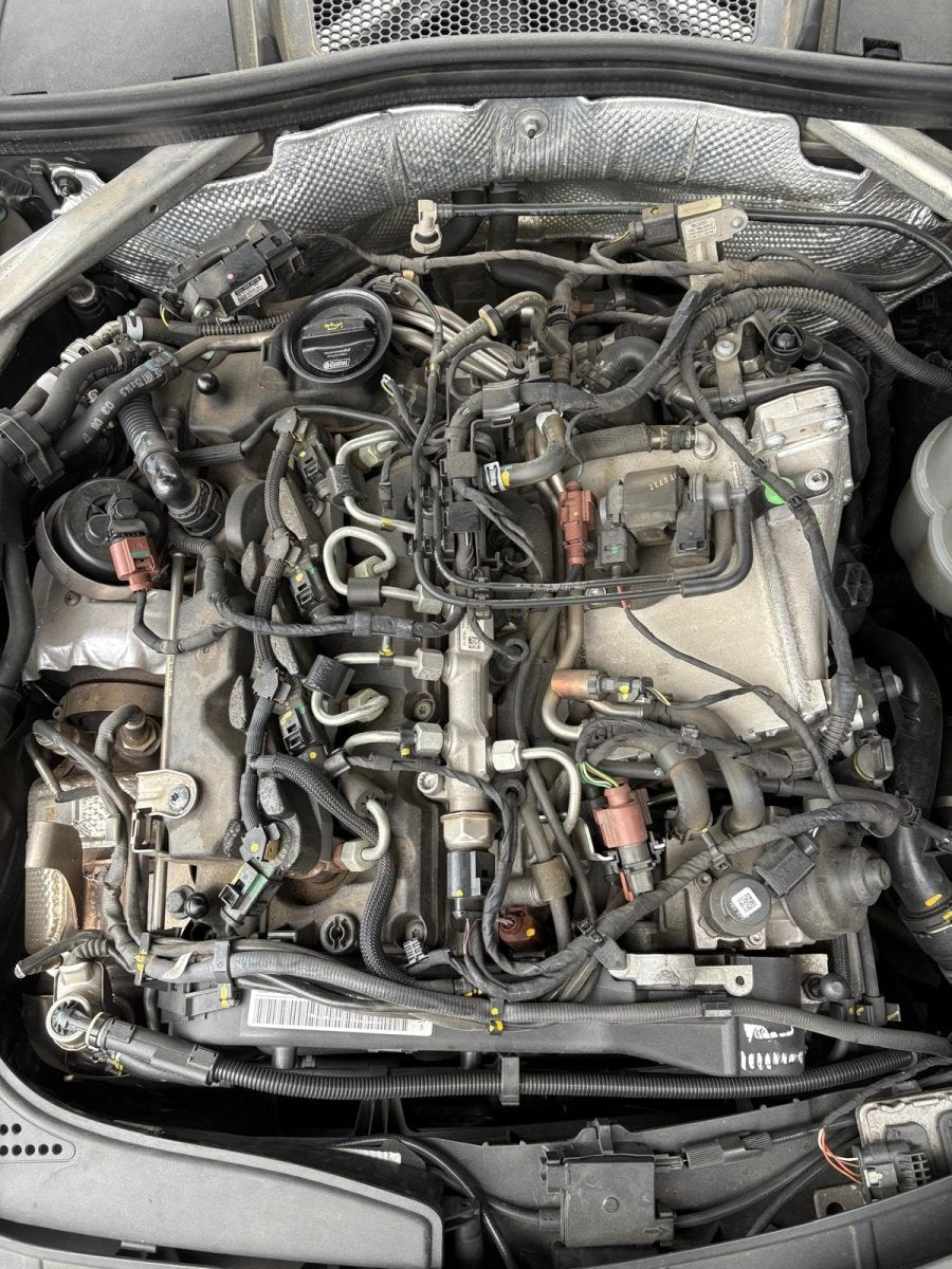 Motore Audi A4 B9 ( 2019 ) 2.0 Diesel 140kw 190cv cod : DET - F&P CRASH SRL - Ricambi Usati