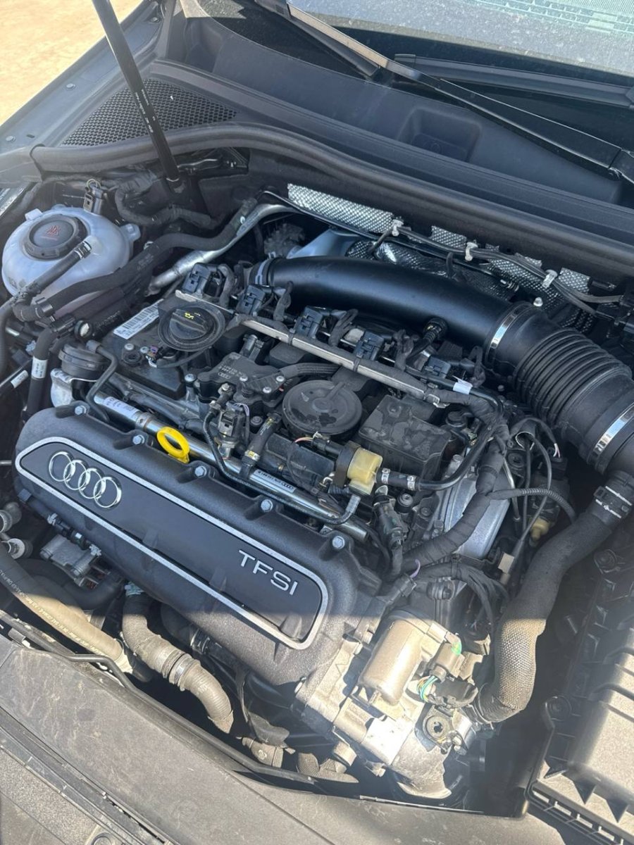 Motore Audi RS3 8y ( 2022 ) 2.5 Benzina 294kw 400cv cod : DNW - F&P CRASH SRLS - Ricambi Usati