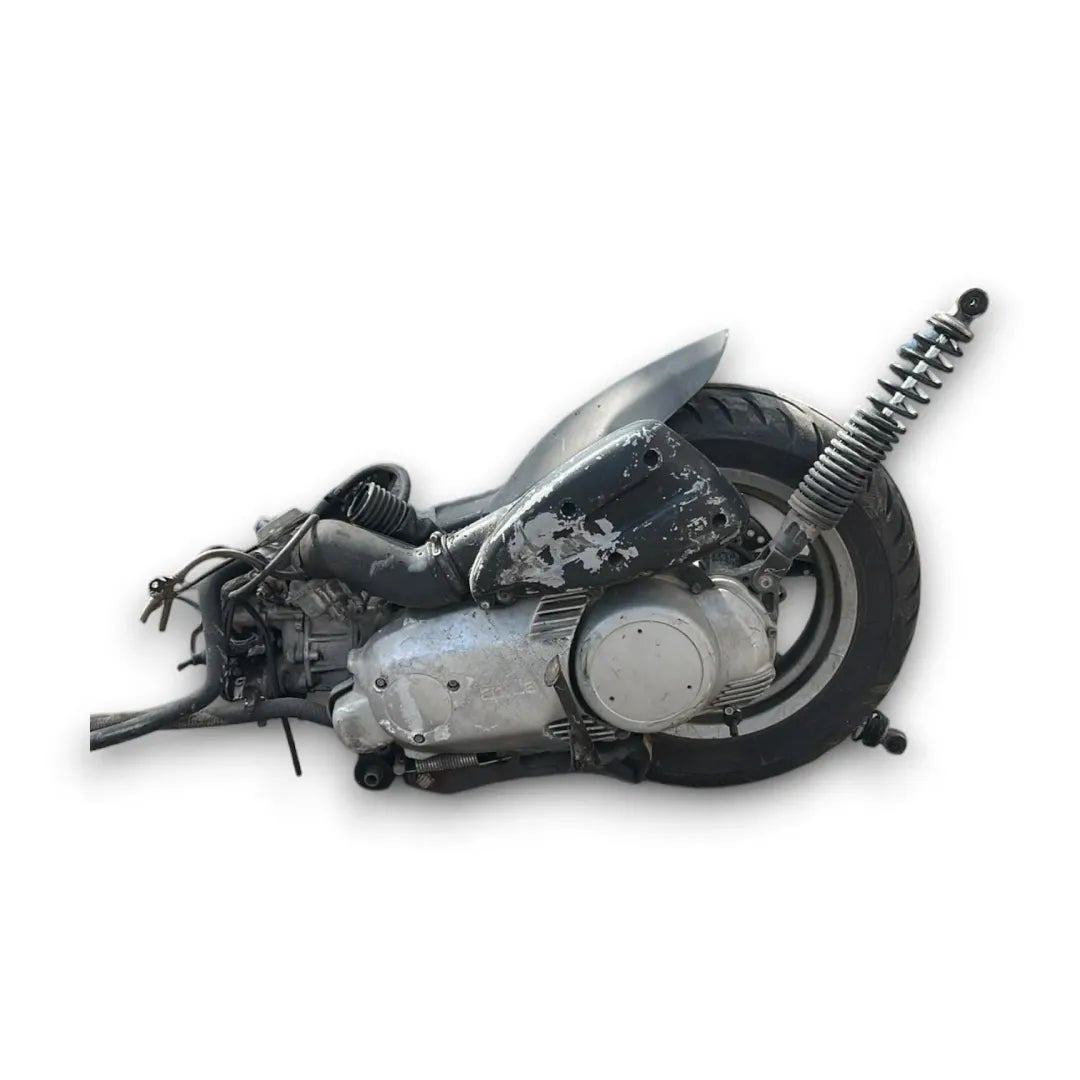 Motore completo Aprilia Leonardo 125 codice 594972 - F&amp;P CRASH SRL - Ricambi Usati