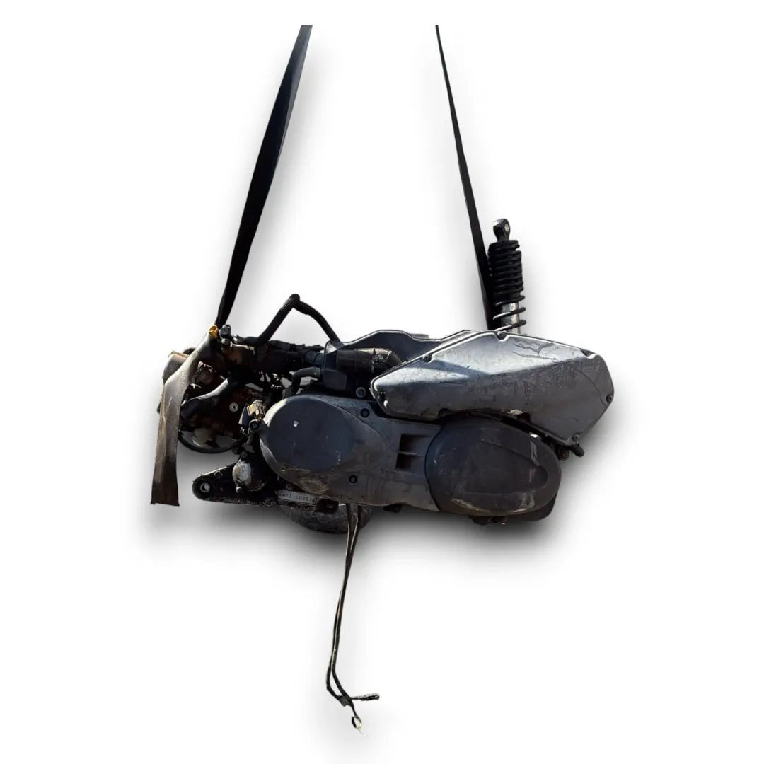 Dettaglio Motore completo Suzuki UX Sixteen 150 0.2 benzina 2008–2015 cod. motore G421 - foto 2