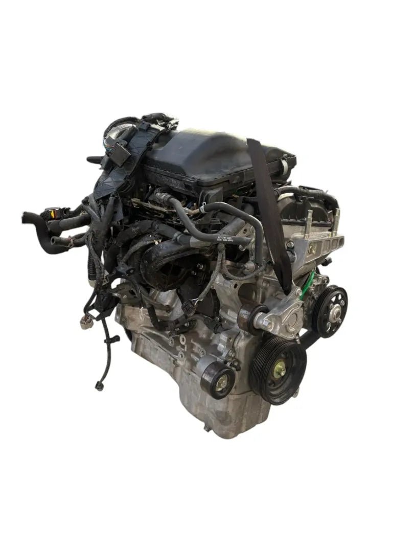 Dettaglio Motore completo Suzuki Vitara 1.5 ibrida benzina dal 2018 cod. motore K15C - foto 2