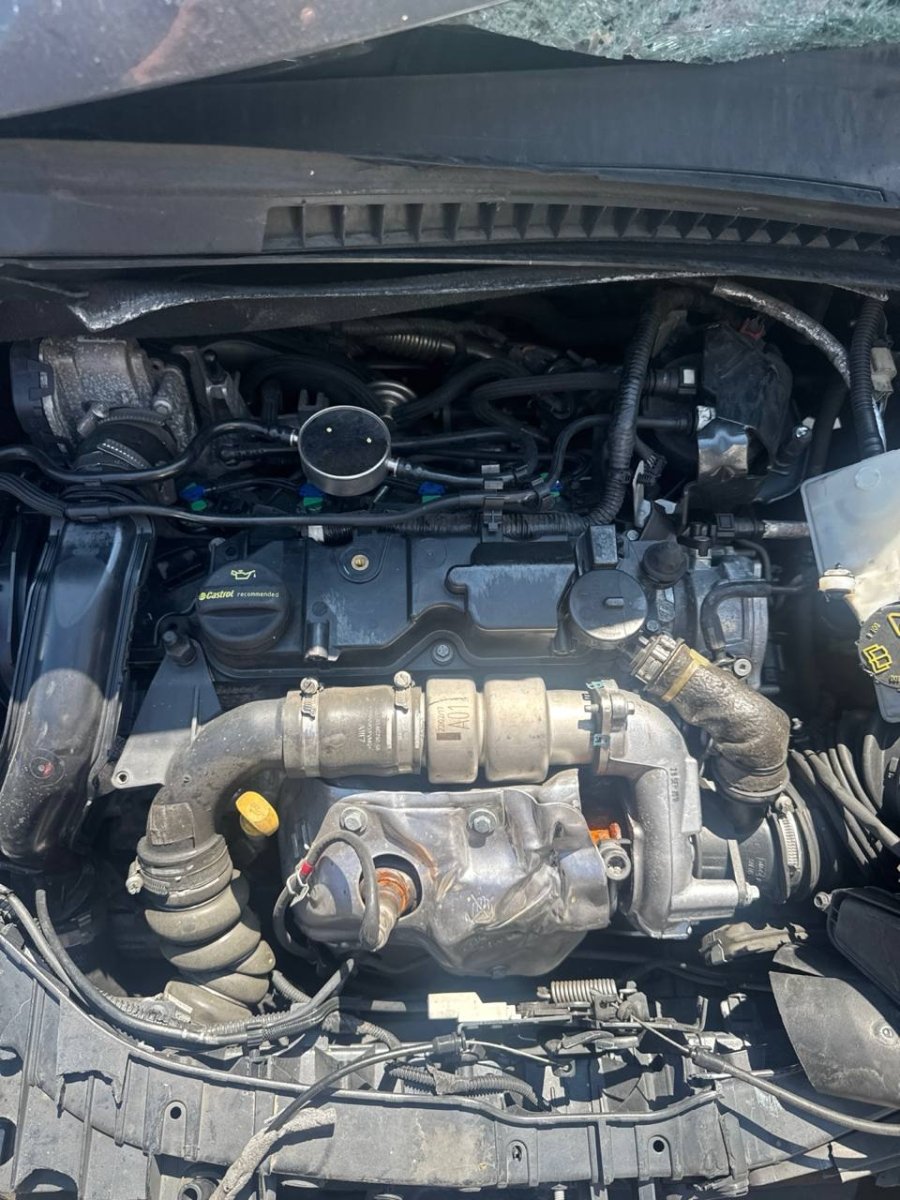 Motore Ford Tourneo Connect ( 2017 ) 1.5 Diesel 74kw 101cv cod : XVGA - F&P CRASH SRLS - Ricambi Usati