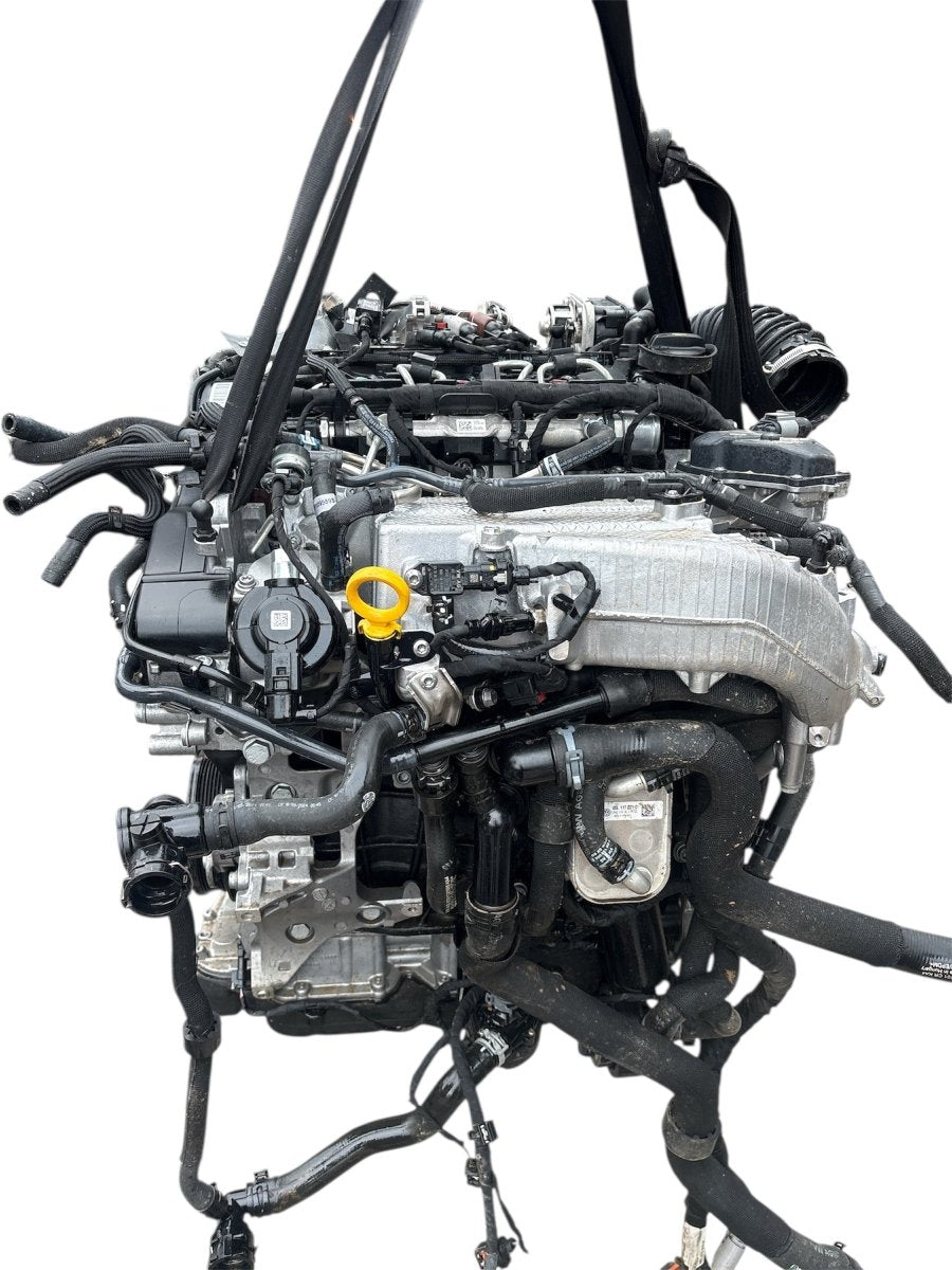 Motore Golf VIII (2024) 2.0 Diesel 110kw 150cv cod: DXR - F&P CRASH SRL - Ricambi Usati