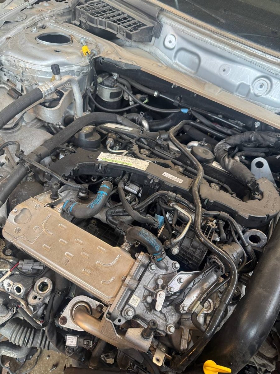 Motore Mercedes - Benz Classe A W176 ( 2015 ) 2.2 Diesel 100kw 136cv cod : 651930 - F&P CRASH SRLS - Ricambi Usati