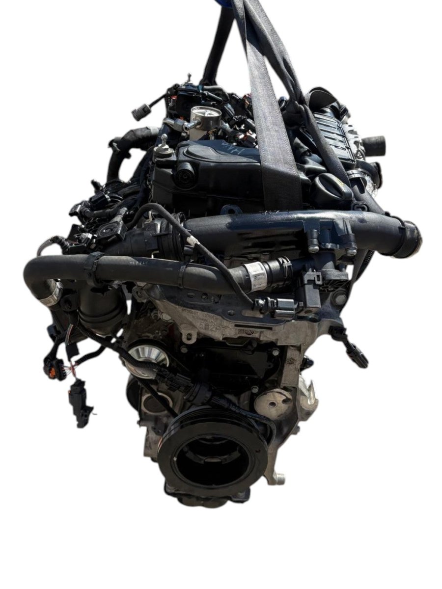 Motore Peugeot 2008 II 1.2 Benzina 81kw 110 cv cod: HN01 - F&P CRASH SRL - Ricambi Usati