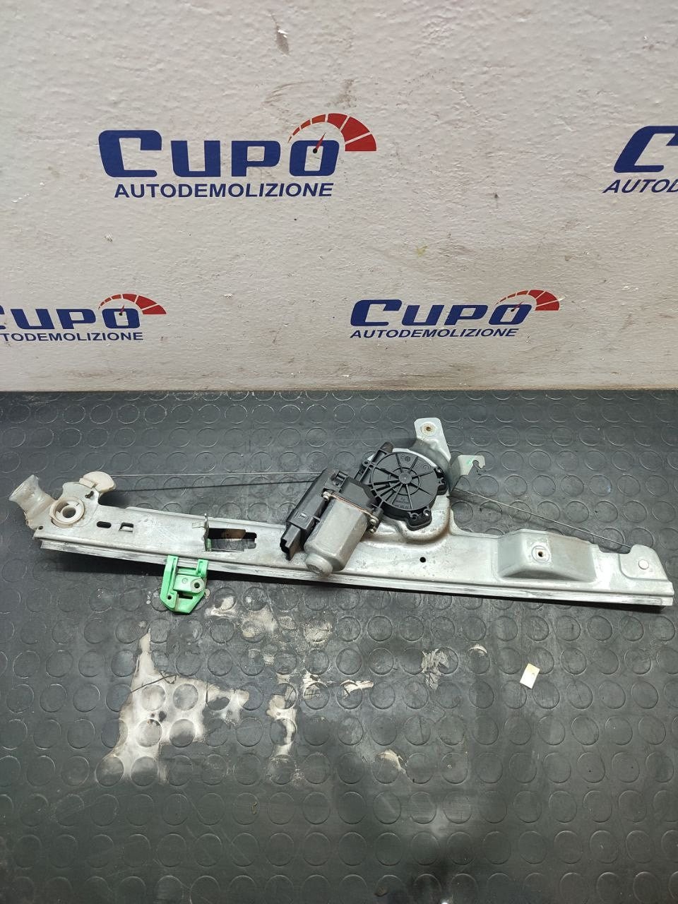 Motorino Alza Cristalli Anteriore Destro Renault Scenic (2008) Cod:400749K - F&P CRASH SRLS - Ricambi Usati