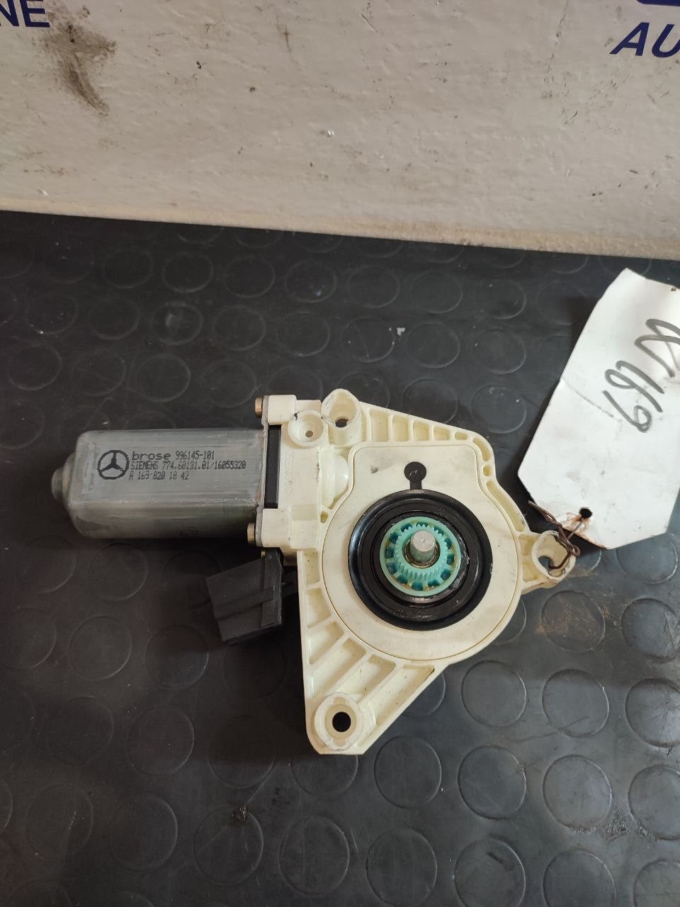 Right front window lift motor MERCEDES-BENZ CLASS A w168 - F&P CRASH SRLS - Used Parts