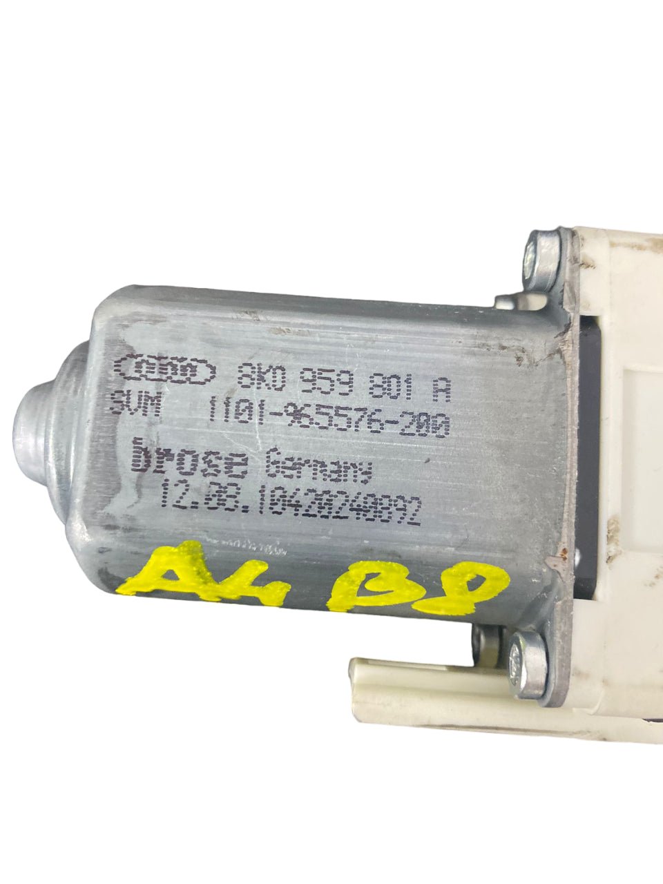 Front left window lift motor Audi A4 B8 (2010) code: 8k0959801a - F&P CRASH SRLS - Used Parts