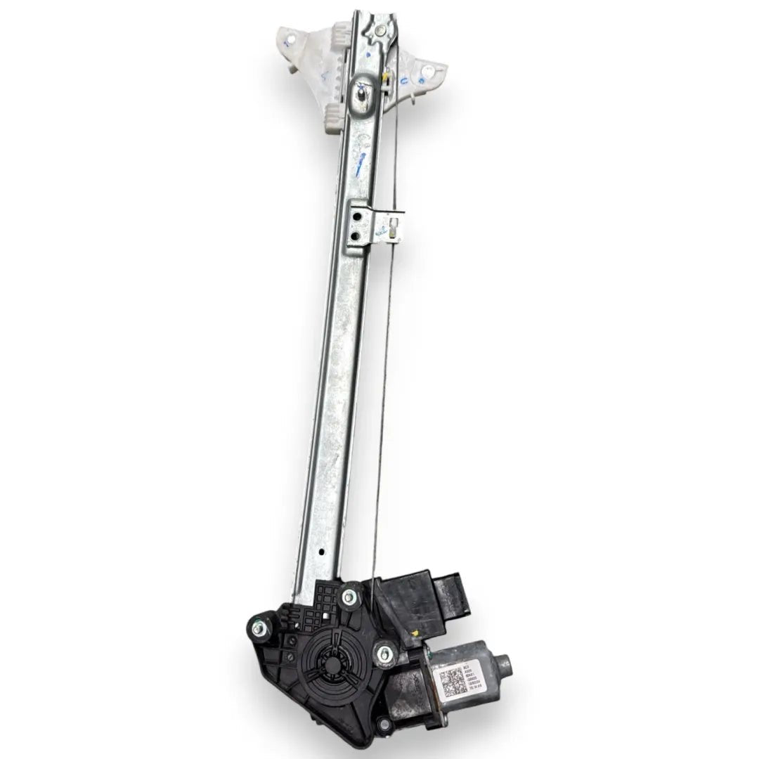 Dettaglio Motorino alzacristallo sinistro anteriore Hyundai i20 2020–2024 OEM 82450Q0010 - foto 2