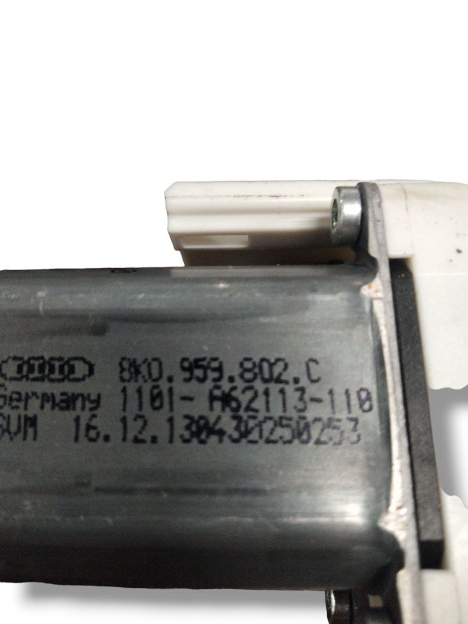 Motorino alzavetro anteriore destro (dx) Audi A1 8X (2010 - 2018) cod.8K0959802C - F&P CRASH SRLS - Ricambi Usati