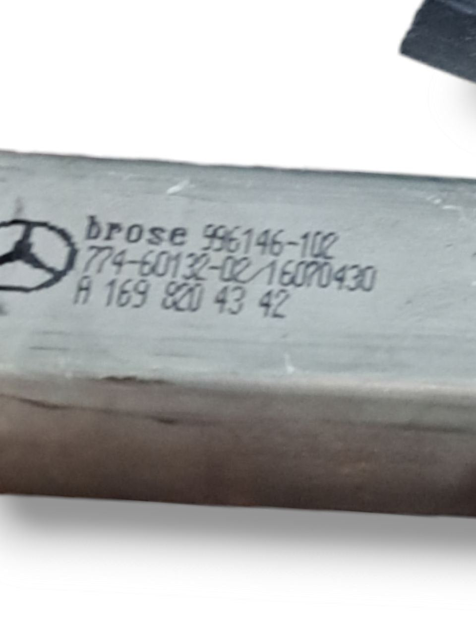 Motorino Alzavetro anteriore sinistro (sx) Mercedes-Benz Classe A W169 (2004 - 2012) COD:A1698204342 - F&P CRASH SRLS - Ricambi Usati