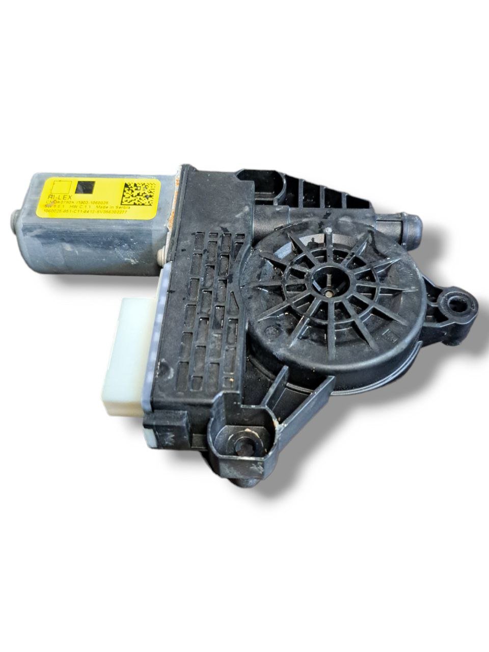 Motorino alzavetro posteriore destro (Dx) BMW Serie 1 ( 2022 - F40 ) COD:19031060025 - F&P CRASH SRLS - Ricambi Usati