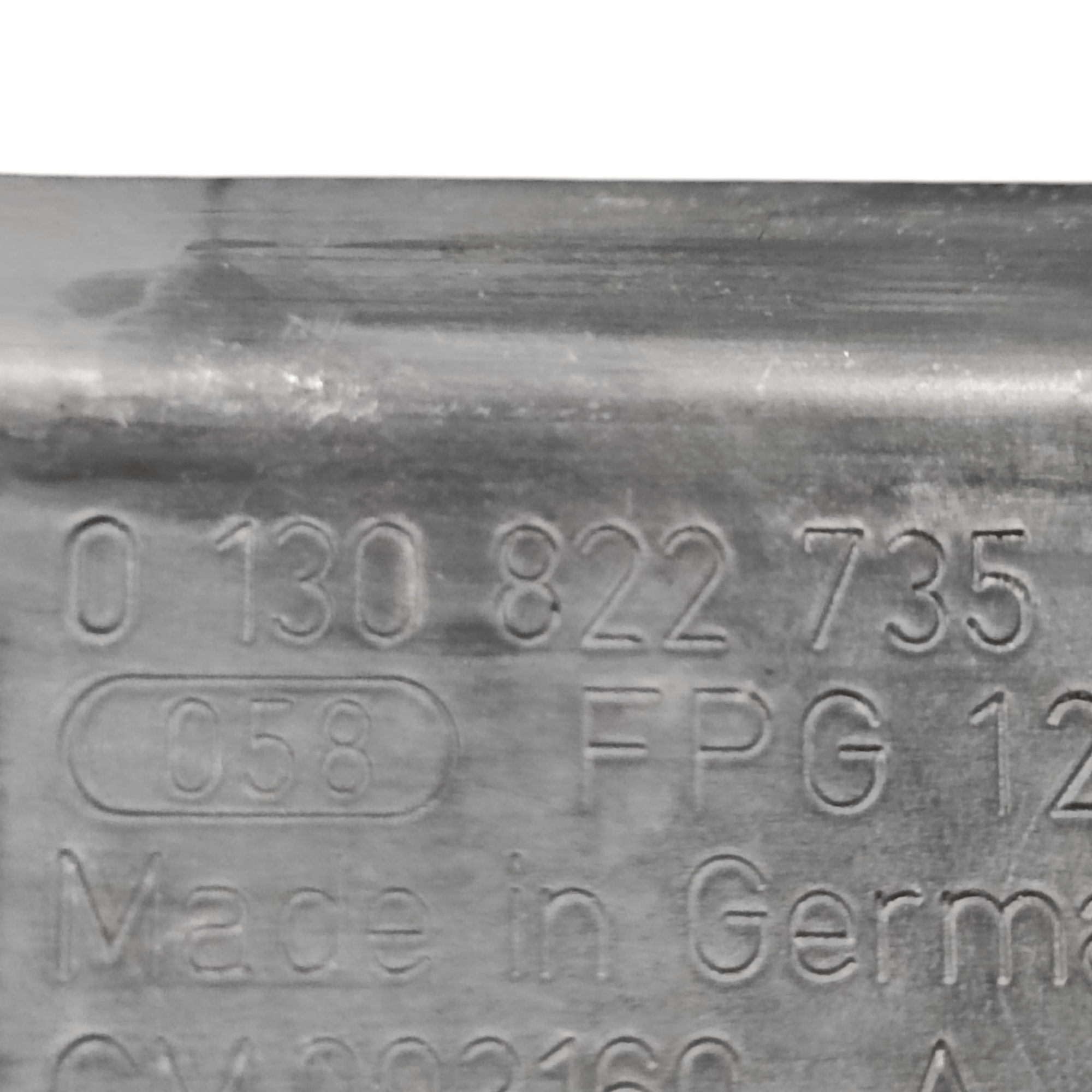 Motorino Alzavetro Posteriore Destro Ford Kuga COD: 0130822735 (2012 - 2020) - F&P CRASH SRLS - Ricambi Usati