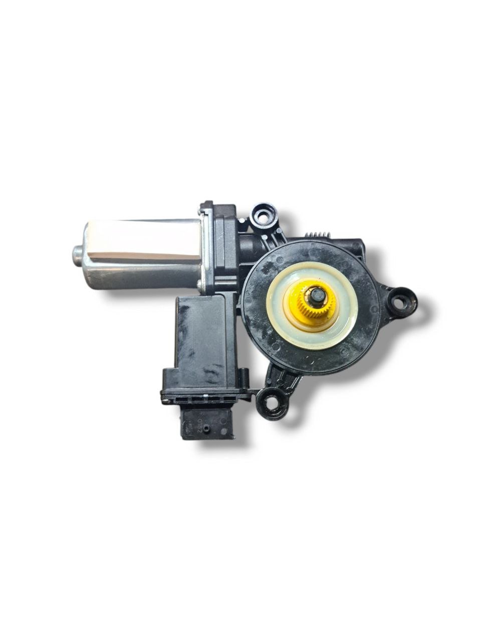 Motorino alzavetro posteriore destro Maserati Grecale COD:5mt0006142 (2022 >) - F&amp;P CRASH SRLS - Ricambi Usati