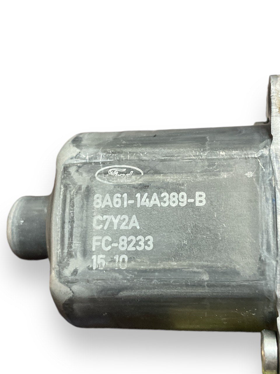 Motorino alzavetro posteriore sinistro Ford Fiesta VI cod:8A6114A389 (2008 - 2017) - F&P CRASH SRLS - Ricambi Usati