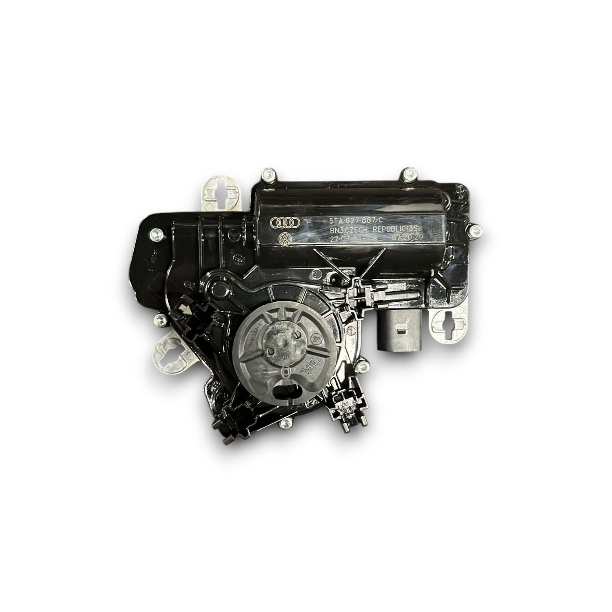 Motorino Apertura / Chiusura Cofano / Portellone posteriore Audi Q3 (F3) (2018 > ) - F&P CRASH SRLS - Ricambi Usati