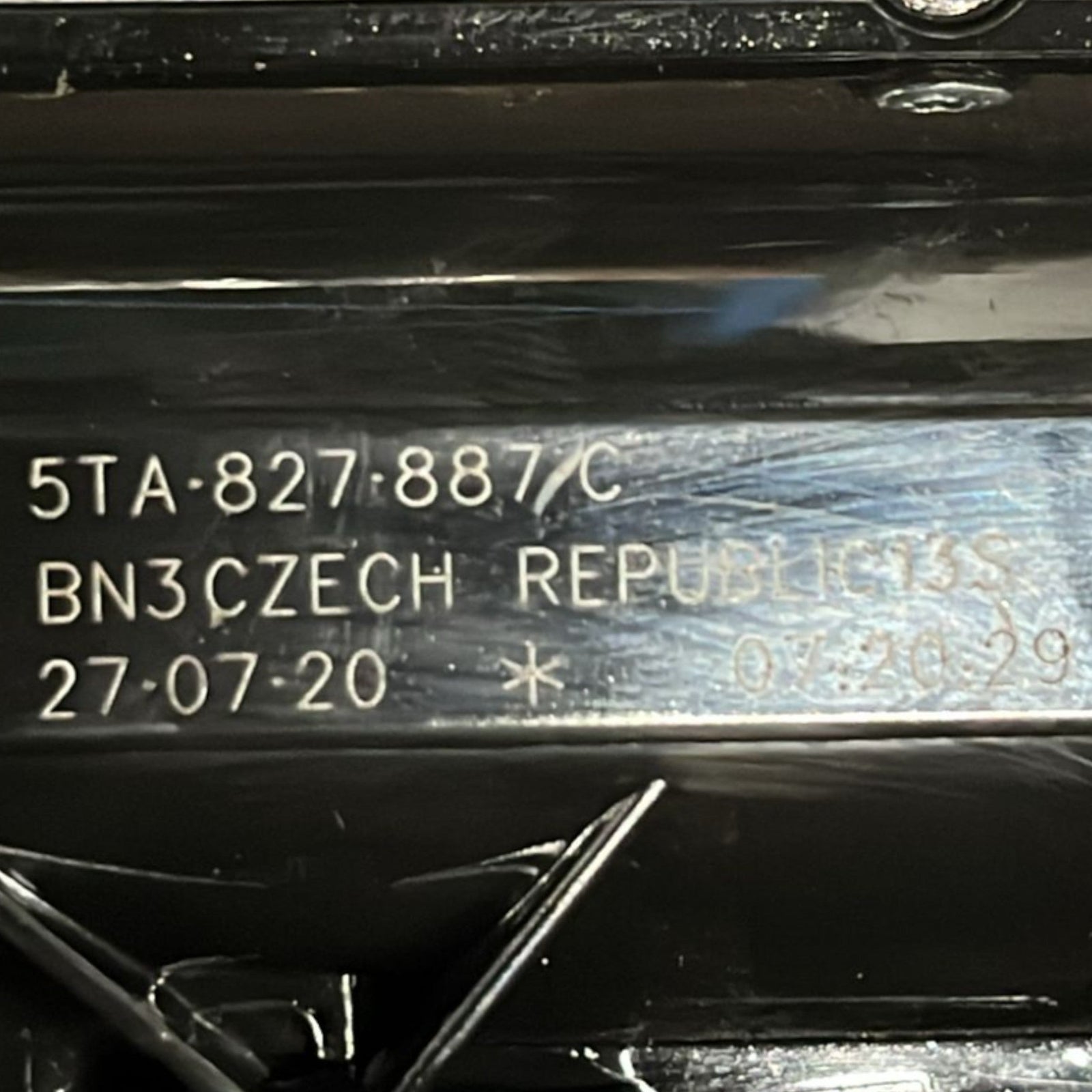 Opening / Closing Motor for Hood / Rear Hatch Audi Q3 (F3) (2018 > ) - F&P CRASH SRLS - Used Parts