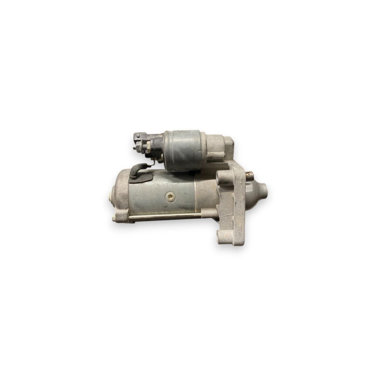 Starter motor peugeot 2008 ii 1.5 diesel (2019 - ) Code: 9832577880 - F&P CRASH SRLS - Used Parts