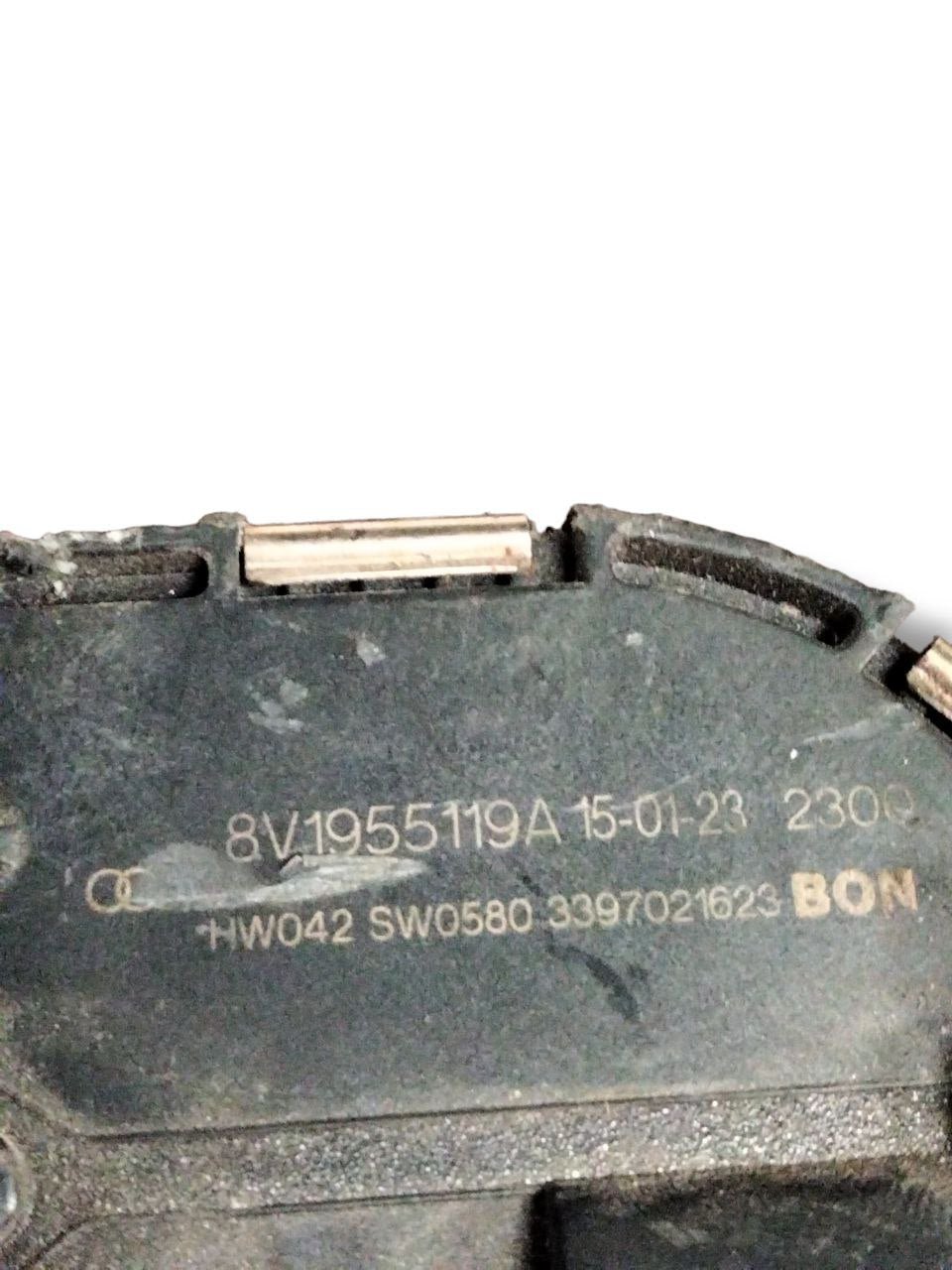 Motorino tergicristalli anteriore Audi A3 8V (2012 - 2020) cod.1397220663 - 8V1955119A - F&P CRASH SRLS - Ricambi Usati