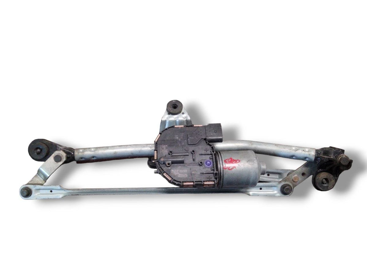 Front windshield wiper motor Audi A3 8v (2012 - 2020) code 8V1955023D - F&P CRASH SRLS - Used Parts