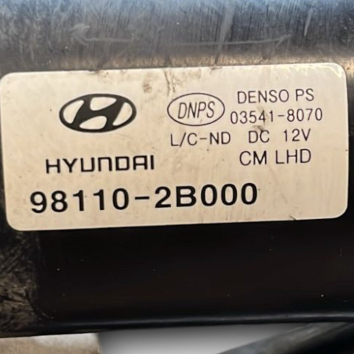 Front Windshield Wiper Motor Hyundai Santa Fe code:98110 - 2B000 (2006 >2012) - F&P CRASH SRLS - Used Parts