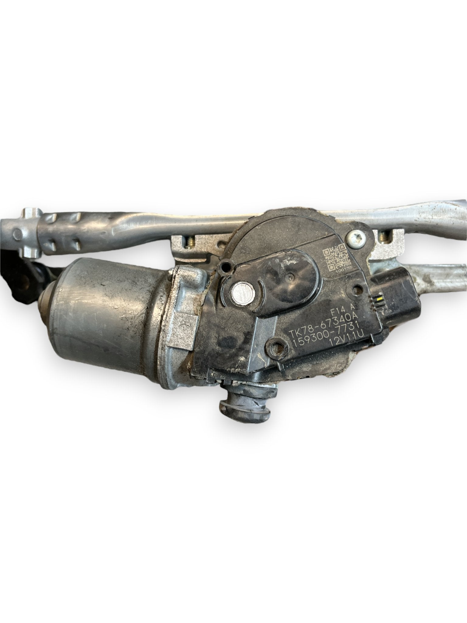 Front Windshield Wiper Motor Mazda CX-5 (2018) code: TK78-67340A - F&P CRASH SRLS - Used Parts