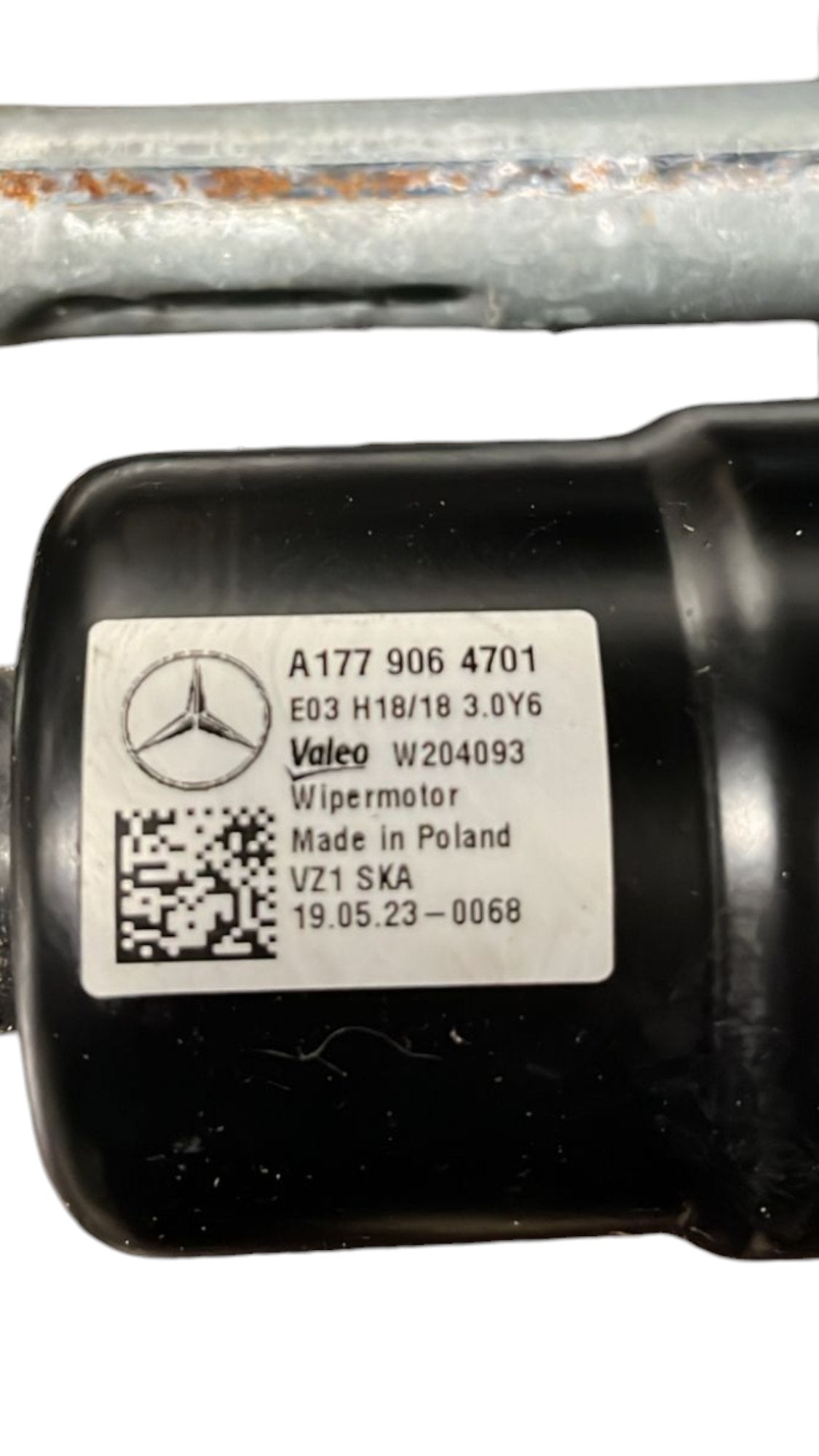 Front windshield wiper motor Mercedes - Benz A-Class W177 (2018 - >) code.A1779064701 - F&P CRASH SRLS - Used Parts