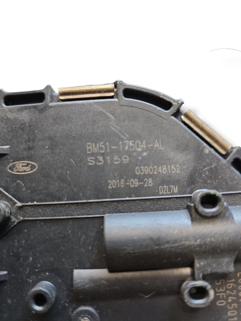 Left Front Windshield Wiper Motor Ford Focus III (2010 - 2018) Code: BM51-17504AL - F&P CRASH SRLS - Used Parts