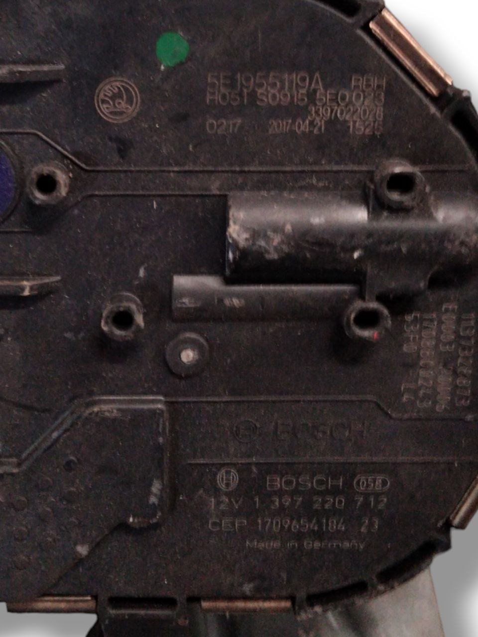 Front Windshield Wiper Motor Skoda Octavia (2012 - 2019) cod.5E1955119A - 5E1955023B - F&P CRASH SRLS - Used Spare Parts