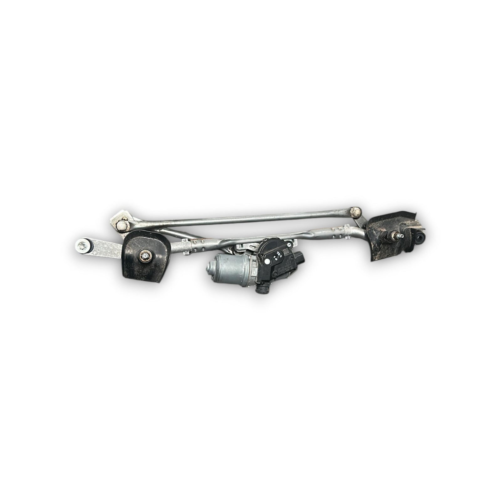 Front Windshield Wiper Motor Suzuki Ignis code.38110 - 62R00 (2016 > ) - F&P CRASH SRLS - Used Parts