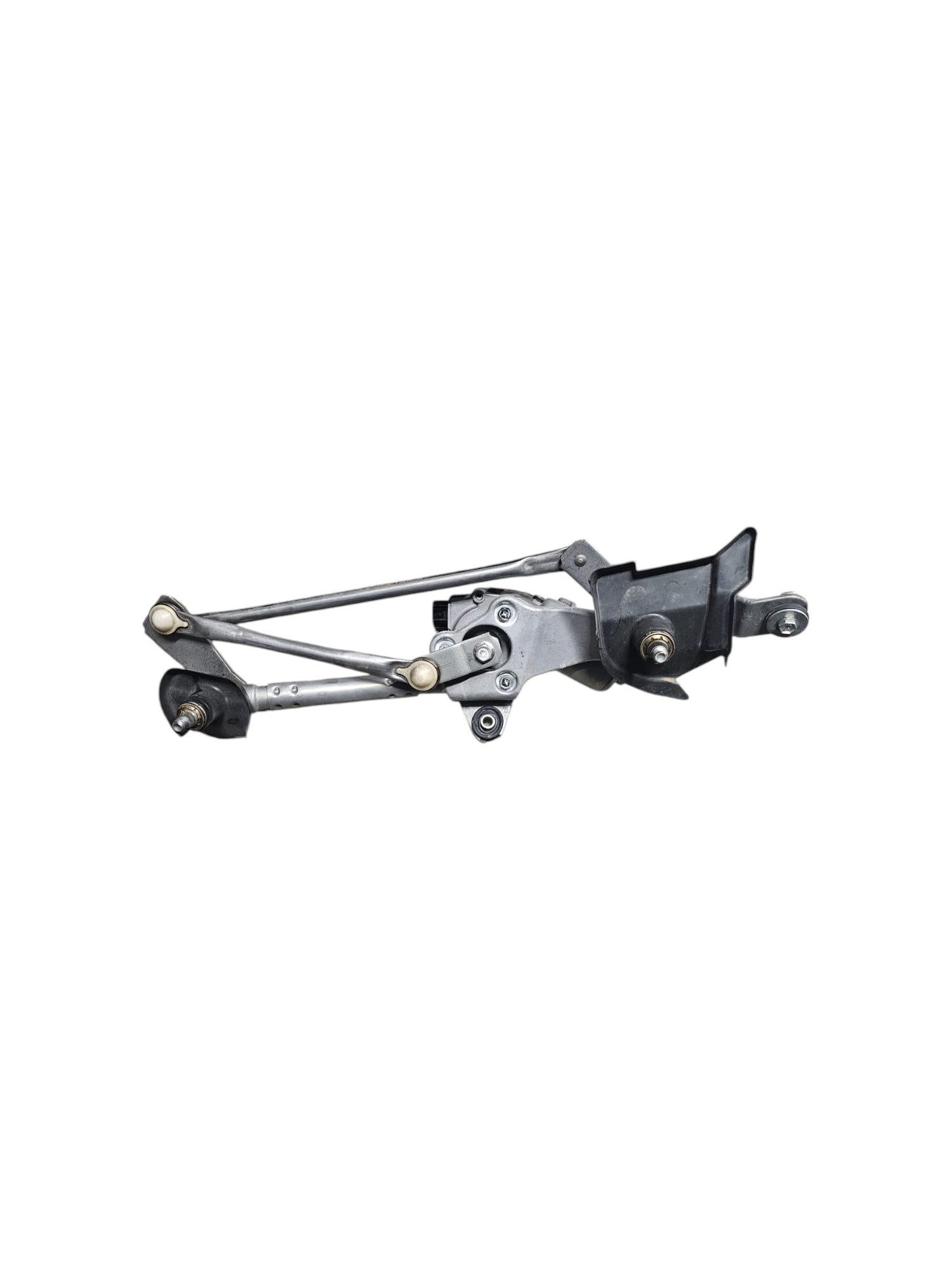 Front Windshield Wiper Motor Suzuki S - Cross JY Code:3811061M00 (2013 - 2022) - F&P CRASH SRLS - Used Parts