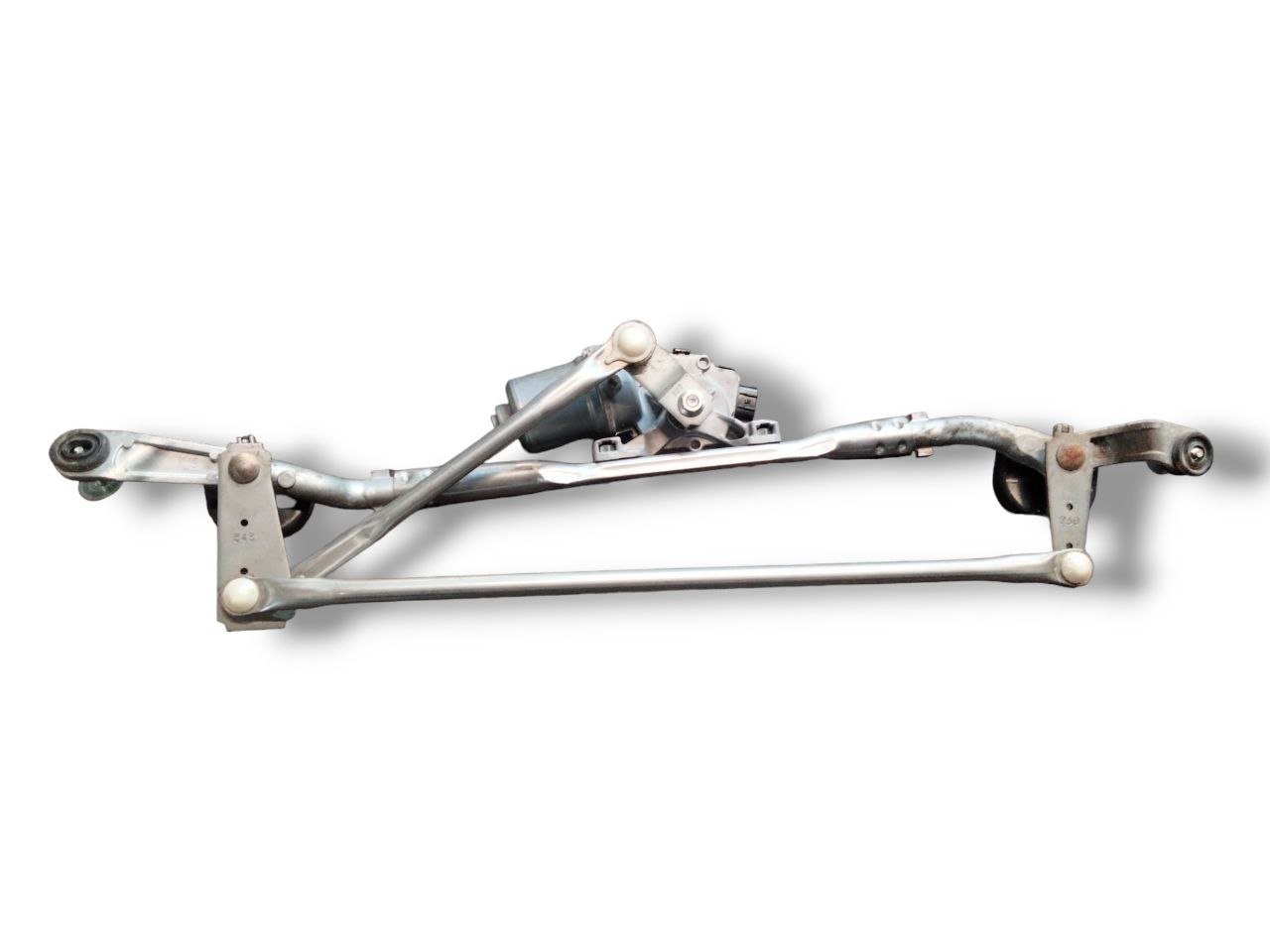 Motorino tergicristalli anteriore Suzuki Swift (2017>) cod.38110 - 52R00 - F&P CRASH SRLS - Ricambi Usati