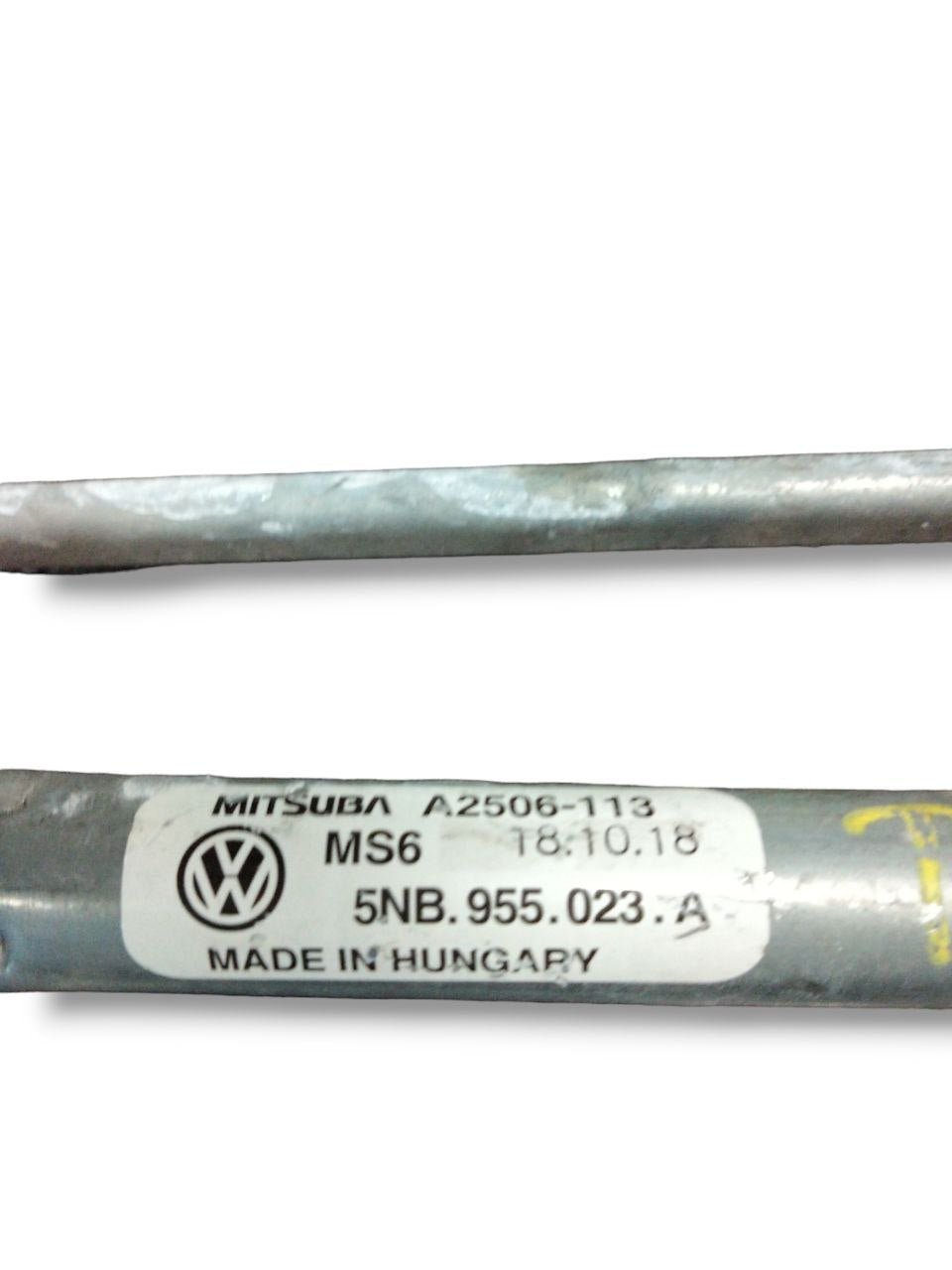 Motorino tergicristalli anteriore Volkswagen Tiguan 5N (2007 - 2015) cod.5nb955023a - F&P CRASH SRLS - Ricambi Usati