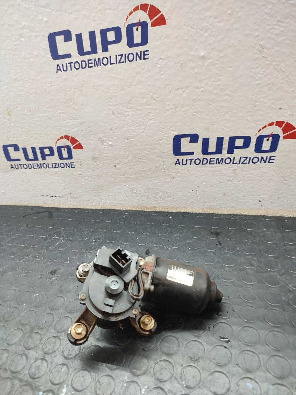 Motorino tergicristalli Ford Ranger 2.5 td cod 159200-3151 - F&P CRASH SRLS - Ricambi Usati