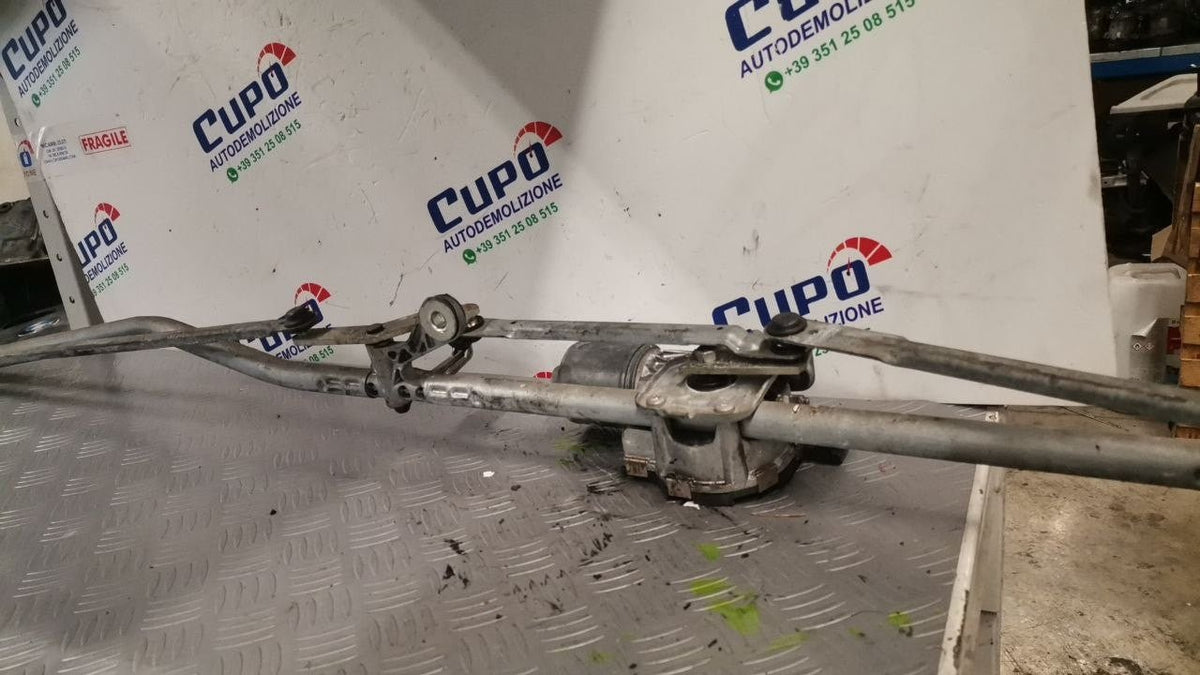 Motorino tergicristalli Peugeot 308 sw cod: 397021099 - F&amp;P CRASH SRLS - Ricambi Usati