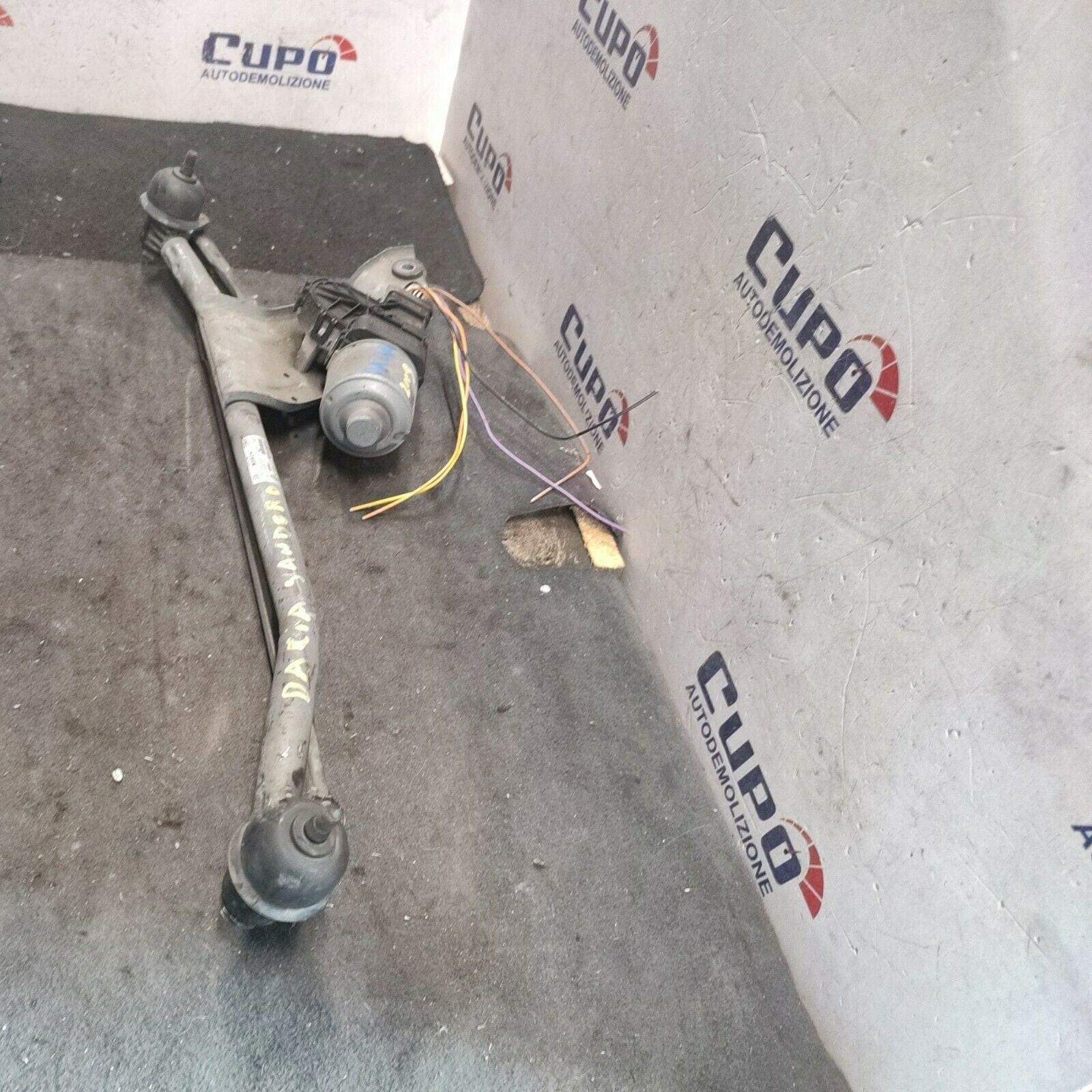 MOTORINO tergicristallo ANT con Tandem DACIA SANDERO 1.4 (2008-2012) 3397020879 - F&P CRASH SRLS - Ricambi Usati