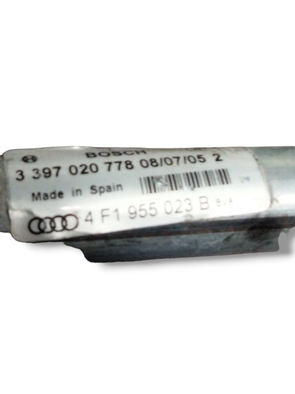 Front Wiper Motor Audi A6 4F / C6 (2004 - 2012) cod.0390241771 - 4F1955023B - F&P CRASH SRLS - Used Parts