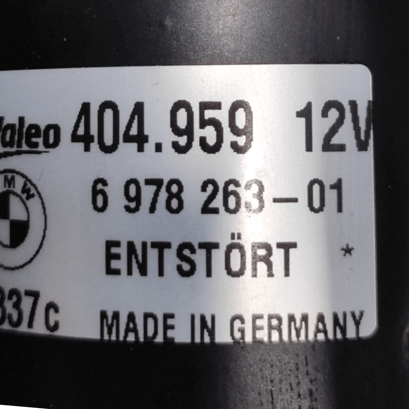 Front Windshield Wiper Motor Bmw Series 3 E90 COD: 697826301 (2005 - 2013) - F&P CRASH SRLS - Used Parts