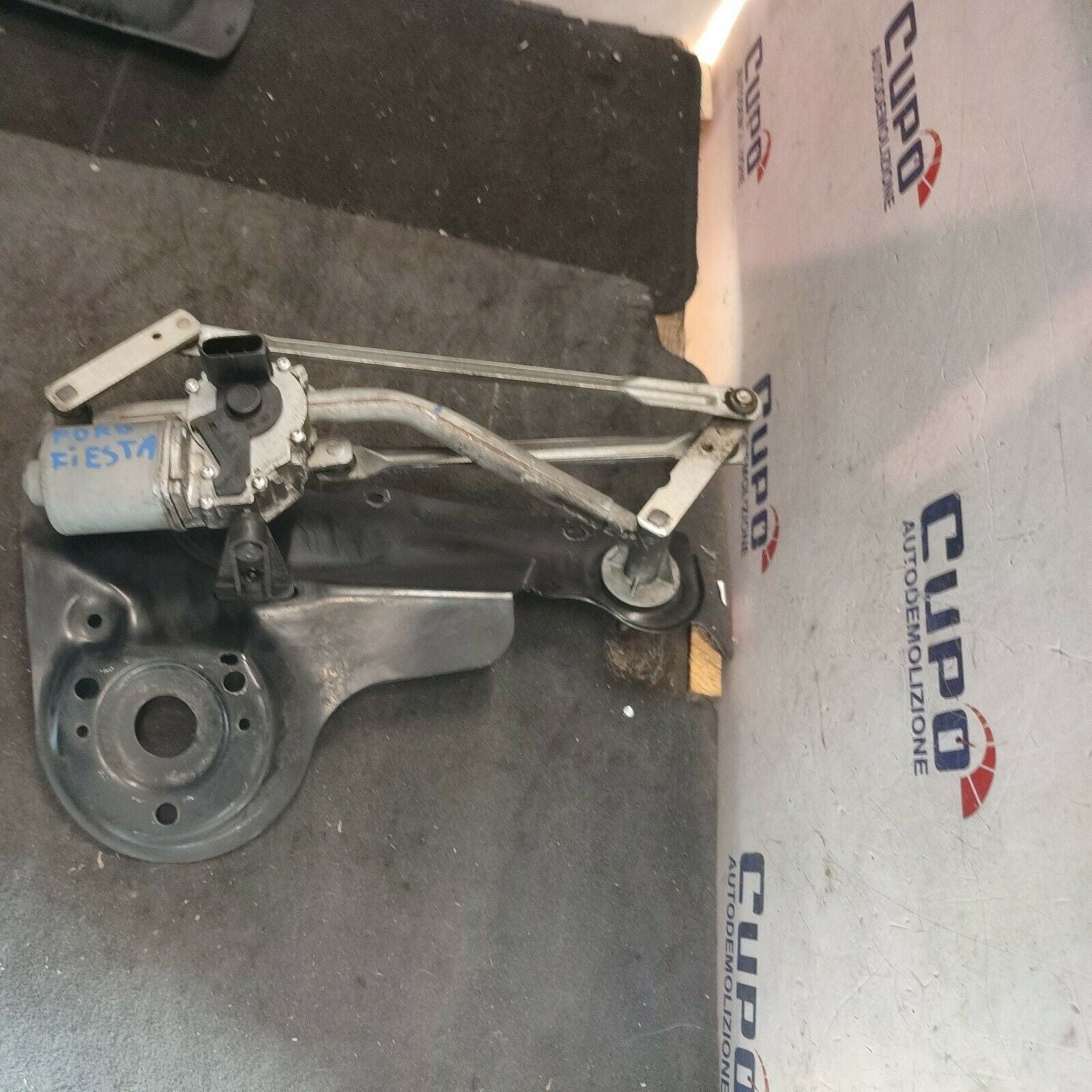 FRONT WINDSHIELD WIPER MOTOR with Tandem FORD FIESTA V (2002-2008) 704.745 - F&P CRASH SRLS - Used Parts