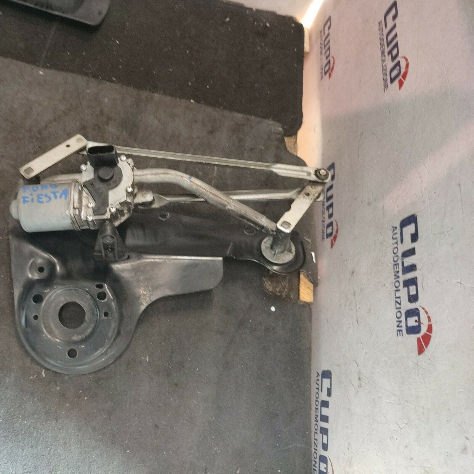 MOTORINO TERGICRISTALLO ANTERIORE con Tandem FORD FIESTA V (2002- 2008) 704.745 - F&P CRASH SRLS - Ricambi Usati